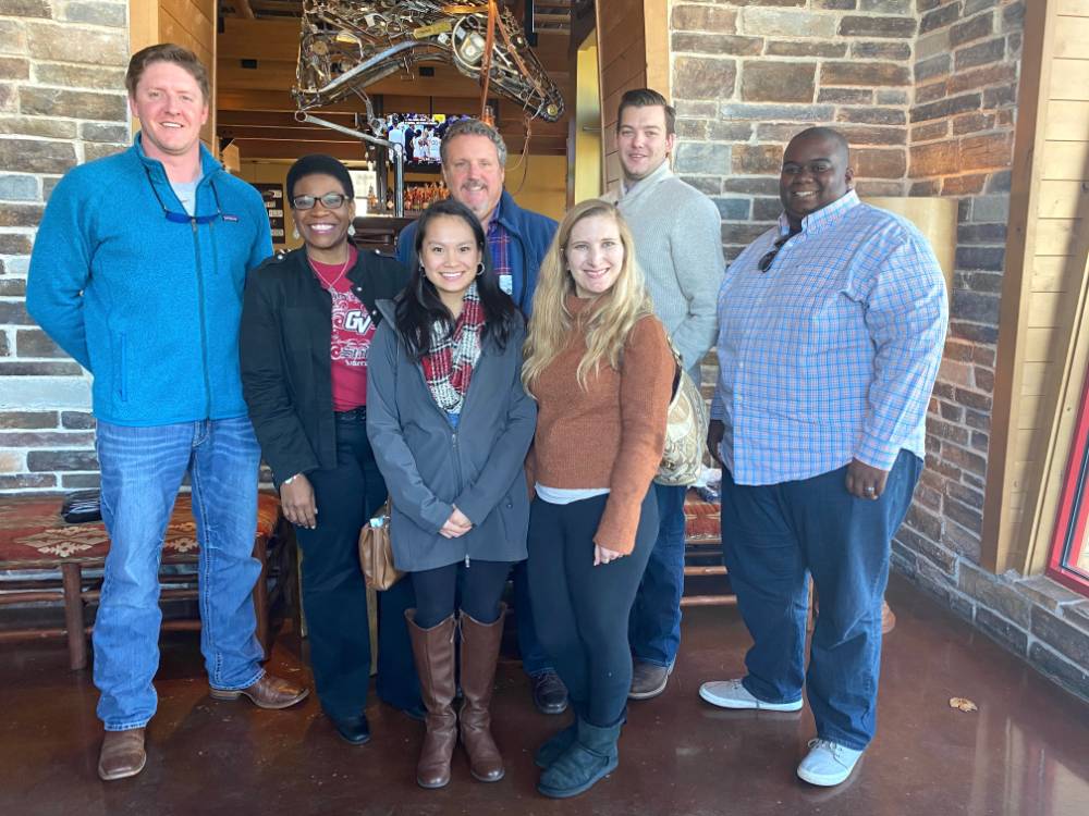 Seven GVSU alumni in the Dallas area gathered for a holiday brunch at Lazy Dog Restaurant & Bar.